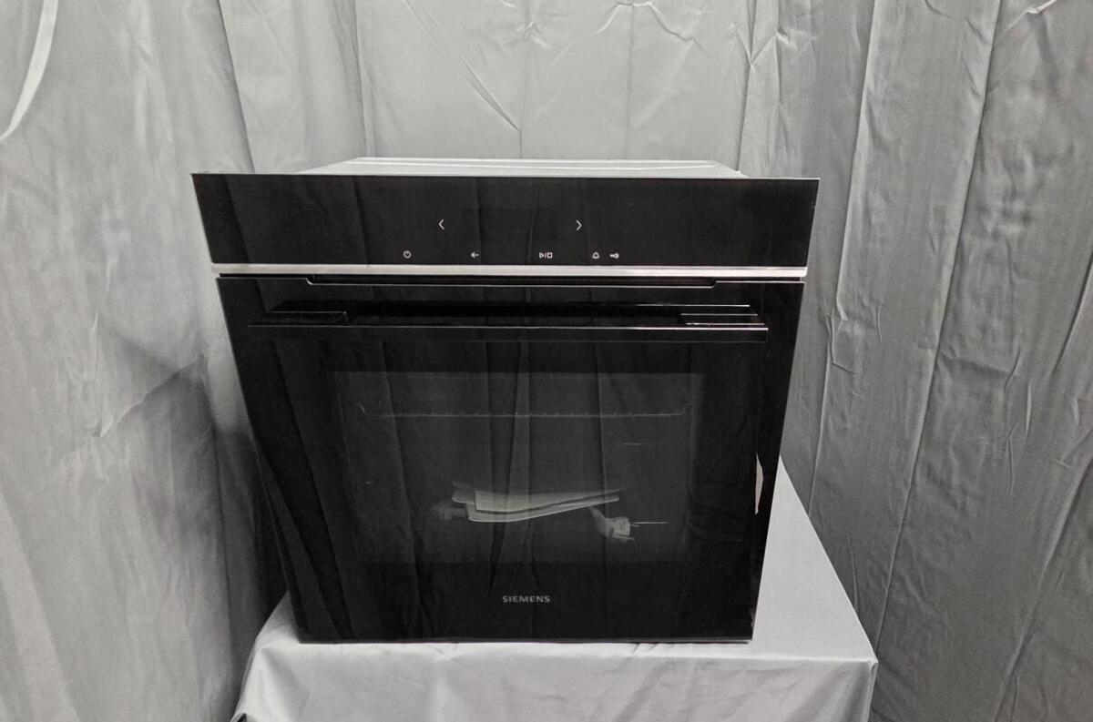 Siemens inbouw oven HB774A1B1 - 418