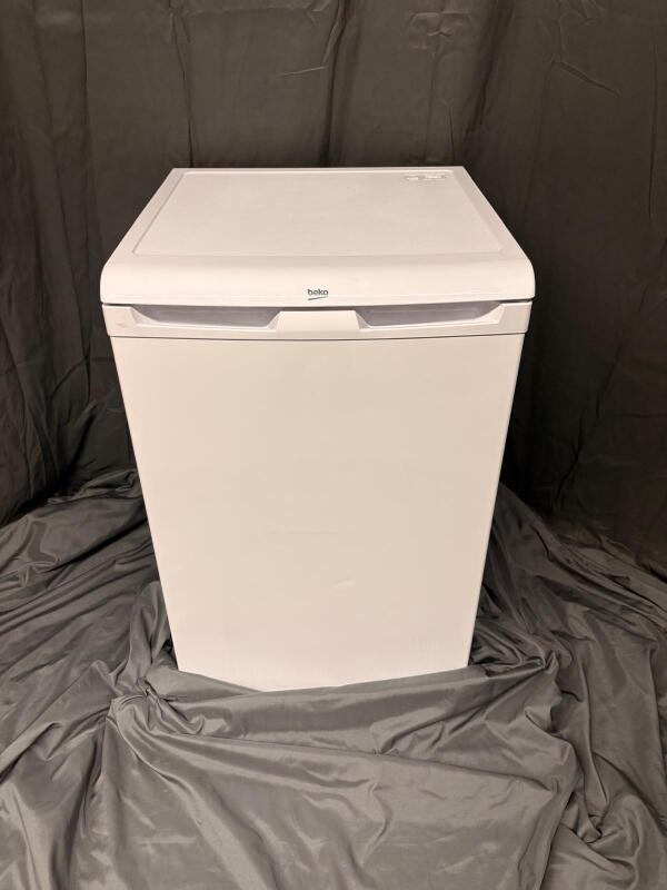 Beko vriezer FNE1074N - 480